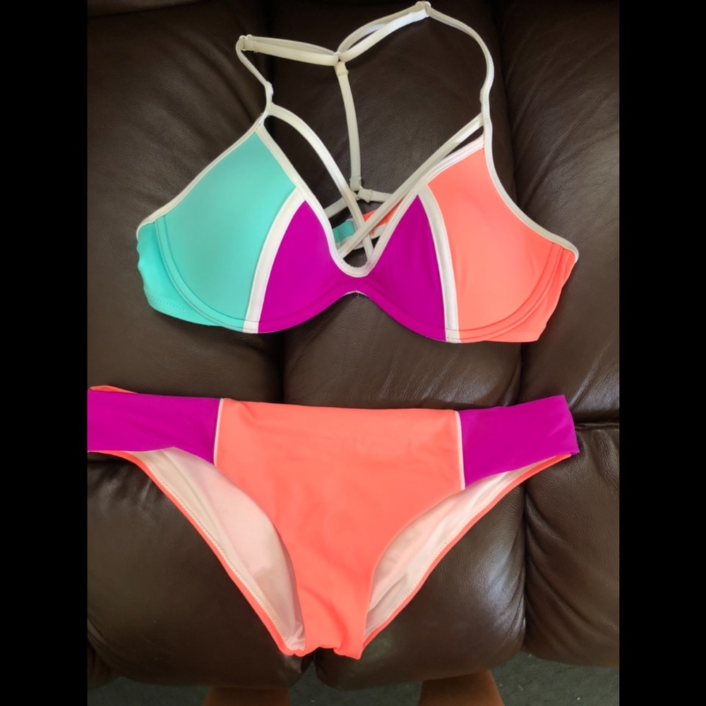 Victoria’s Secret Bikini